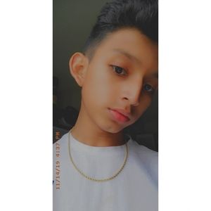 Meet your Posher, Julio